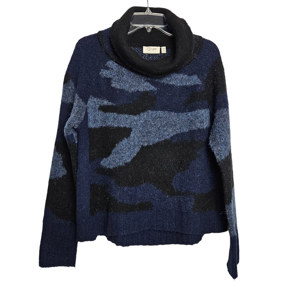 RD Style Conscious Womens Blue Black Camo Print Cowl Neck Soft Sweater Size M